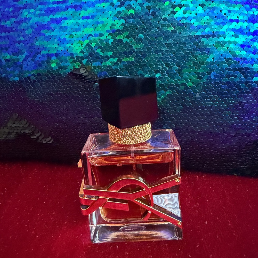 Yves Saint Laurent YSL Libre Eau de Parfum Intense Refillable Gold Black 1 oz - Picture 4 of 6